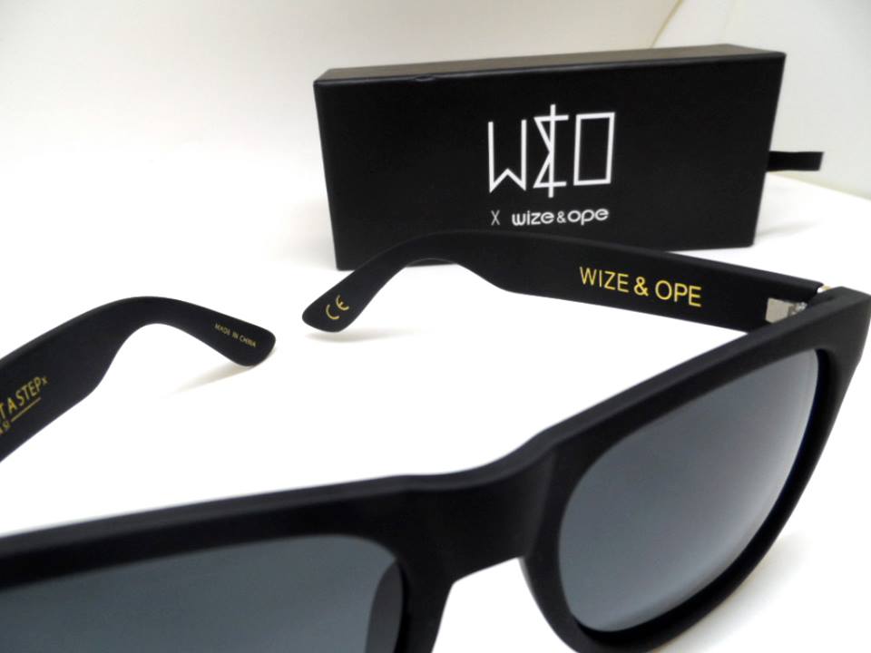 W&O : Drive - Black Sunglasses