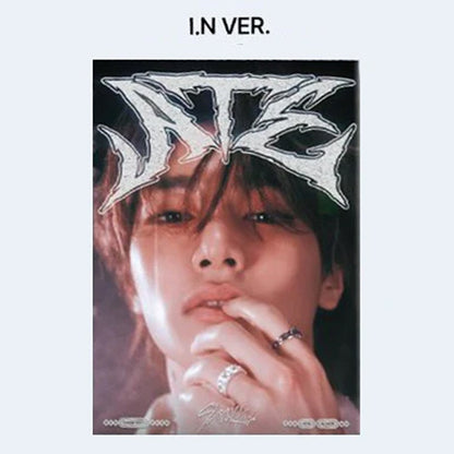Stray Kids - 9Th Mini Album [Ate] (Accordion Ver.) - CD
