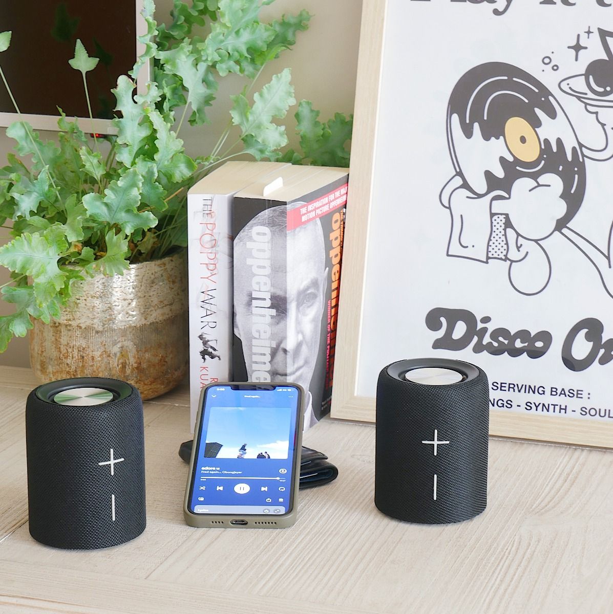 SplitSpeakerBlack. Shop now music store uae