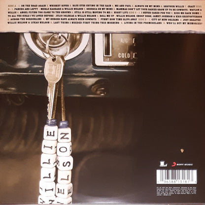 Willie Nelson - Greatest Hits - 2LP. Shop now online in UAE