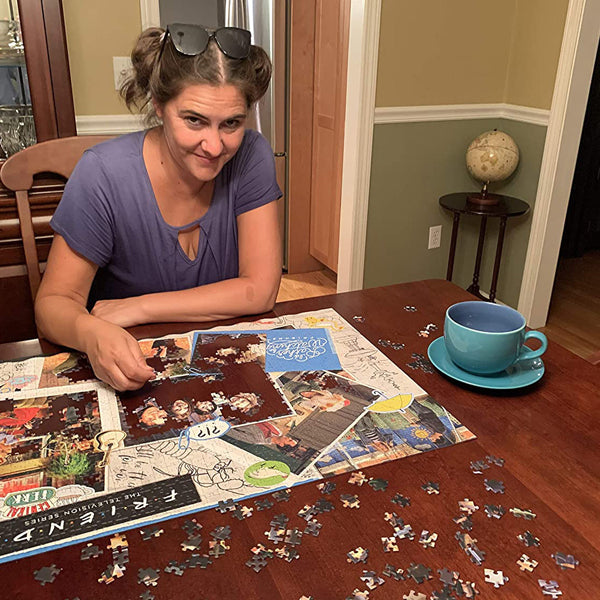 F.R.I.E.N.D.S. Scrapbook 1000 pieces Jigsaw Puzzle