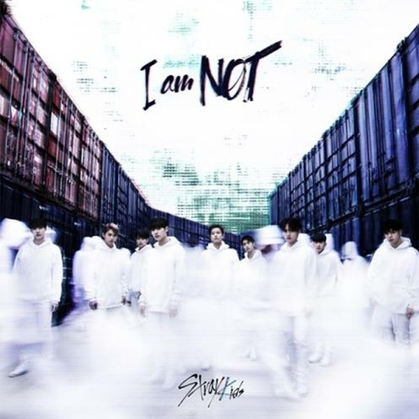 Stray Kids - 1st Mini [I am NOT] - CD